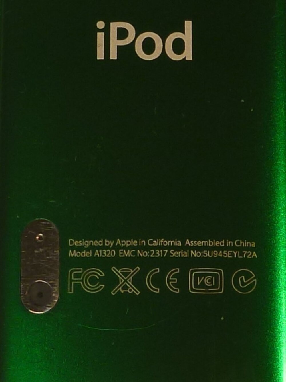 Apple iPod Nano 5th Generation Green 8GB Video Camera MP3 Player A1320 - Picture 6 of 6